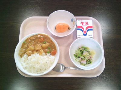 給食 (1)