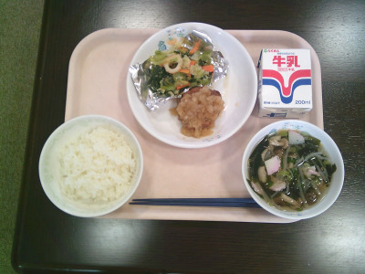 給食