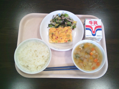 給食