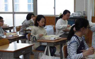 56年２