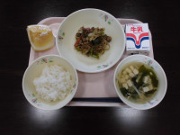 給食
