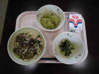 給食