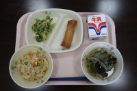 給食