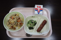 給食