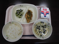 給食