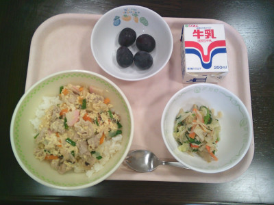 給食