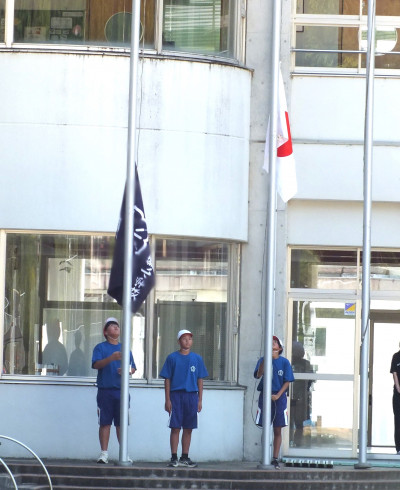 国旗・校旗