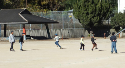 昼サッカー