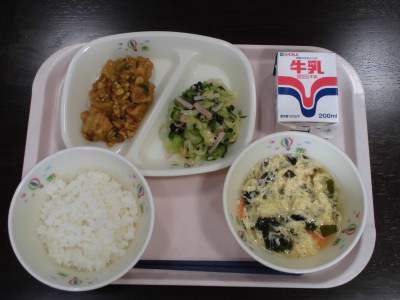 給食