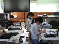 ３年