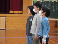 進行３人