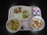 給食